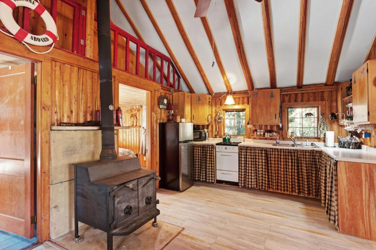 Villa Lily'S Pad Greenville Esterno foto